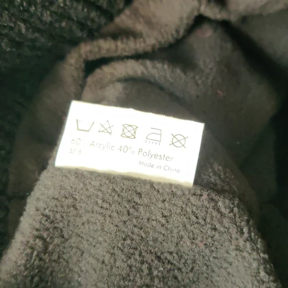 🎉4X Host Pick🎉 EUC Tenergy Bluetooth beanie - Picture 4 of 6